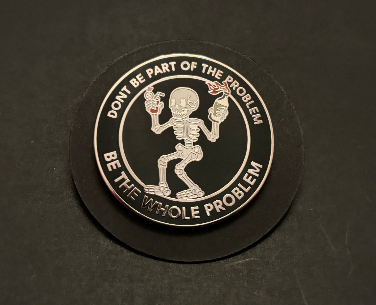 Party Skeleton - pin