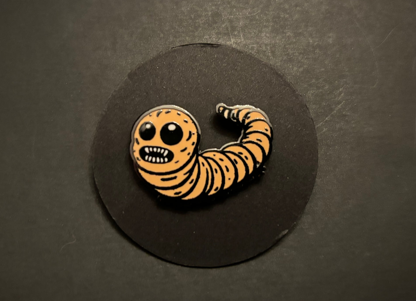 Sandworm - pin