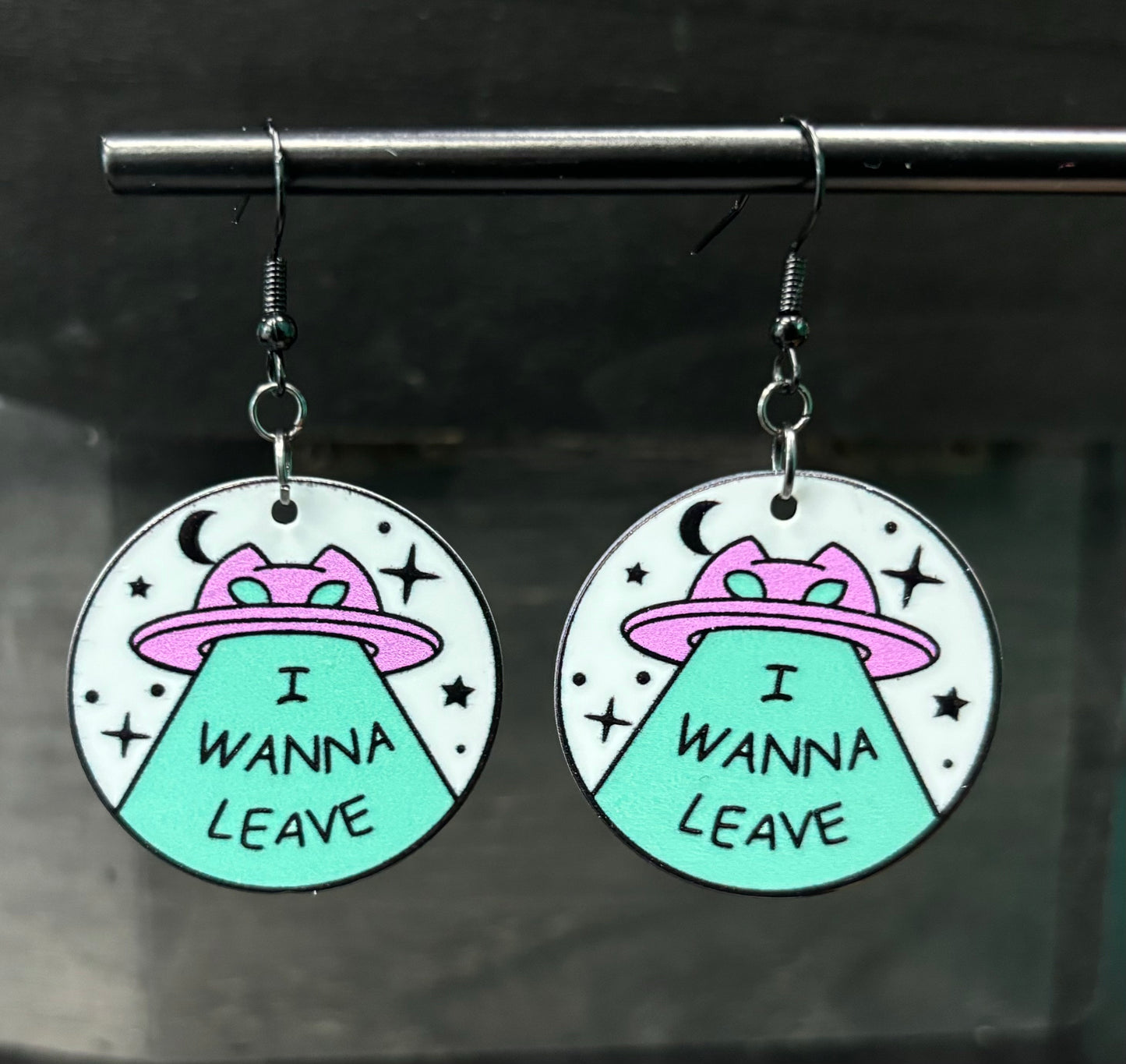 Alien UFO I wanna leave - Earrings