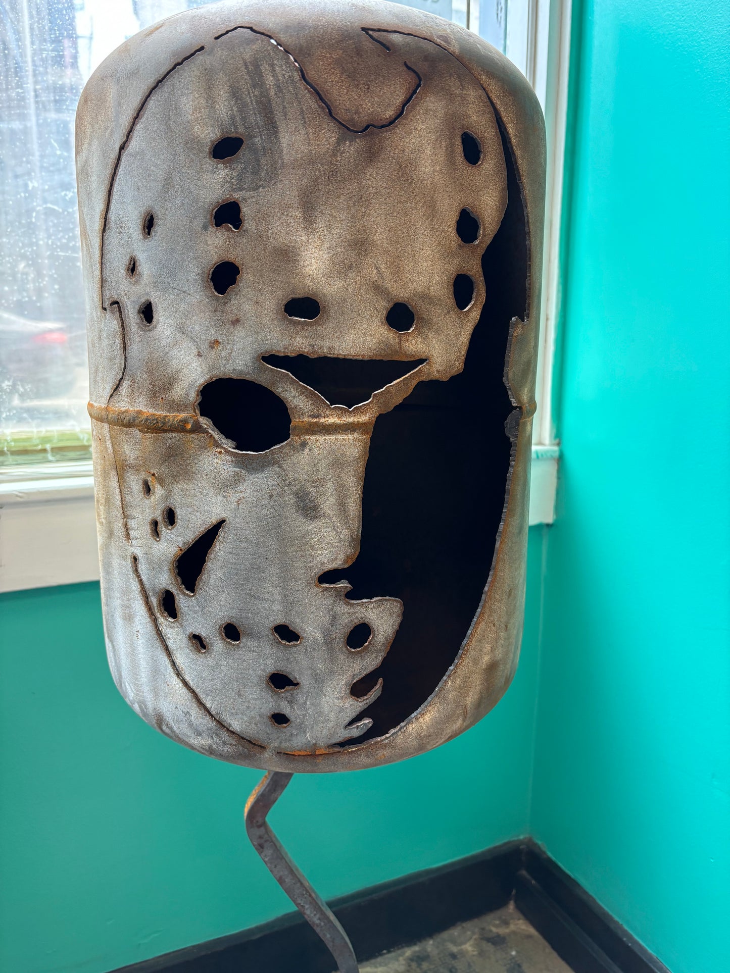 Friday the 13th - Jason - Large Fire Pit on Stand